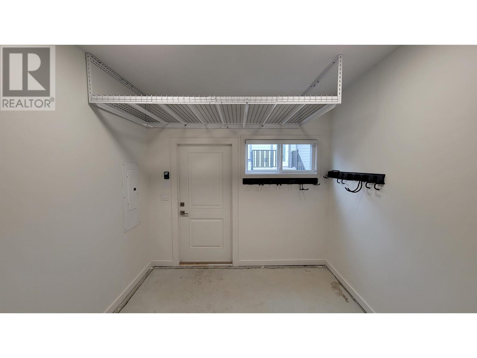 #2 1876 E 49th Avenue, Vancouver, British Columbia  V5P 1T3 - Photo 31 - R2858929