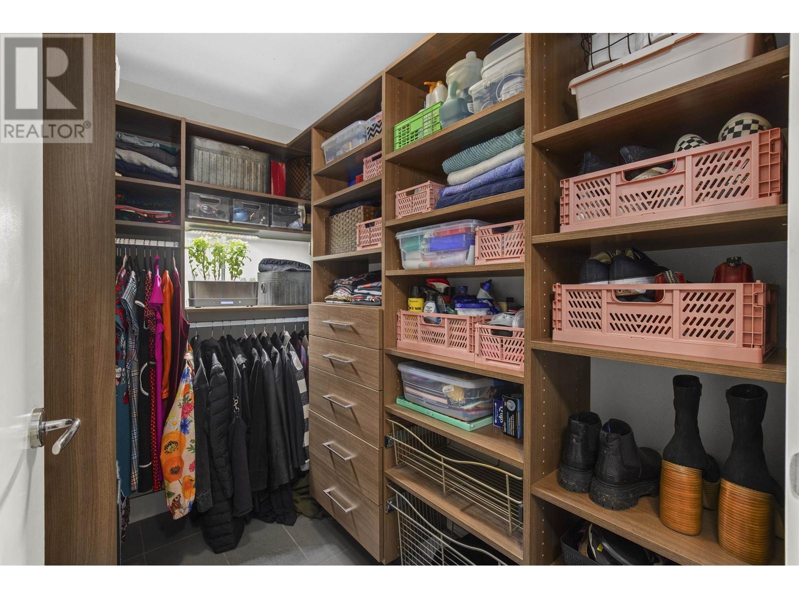 705 565 Smithe Street, Vancouver, British Columbia  V6B 0E4 - Photo 17 - R2858978