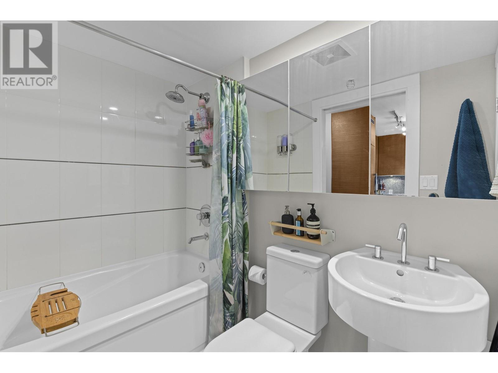 705 565 Smithe Street, Vancouver, British Columbia  V6B 0E4 - Photo 19 - R2858978