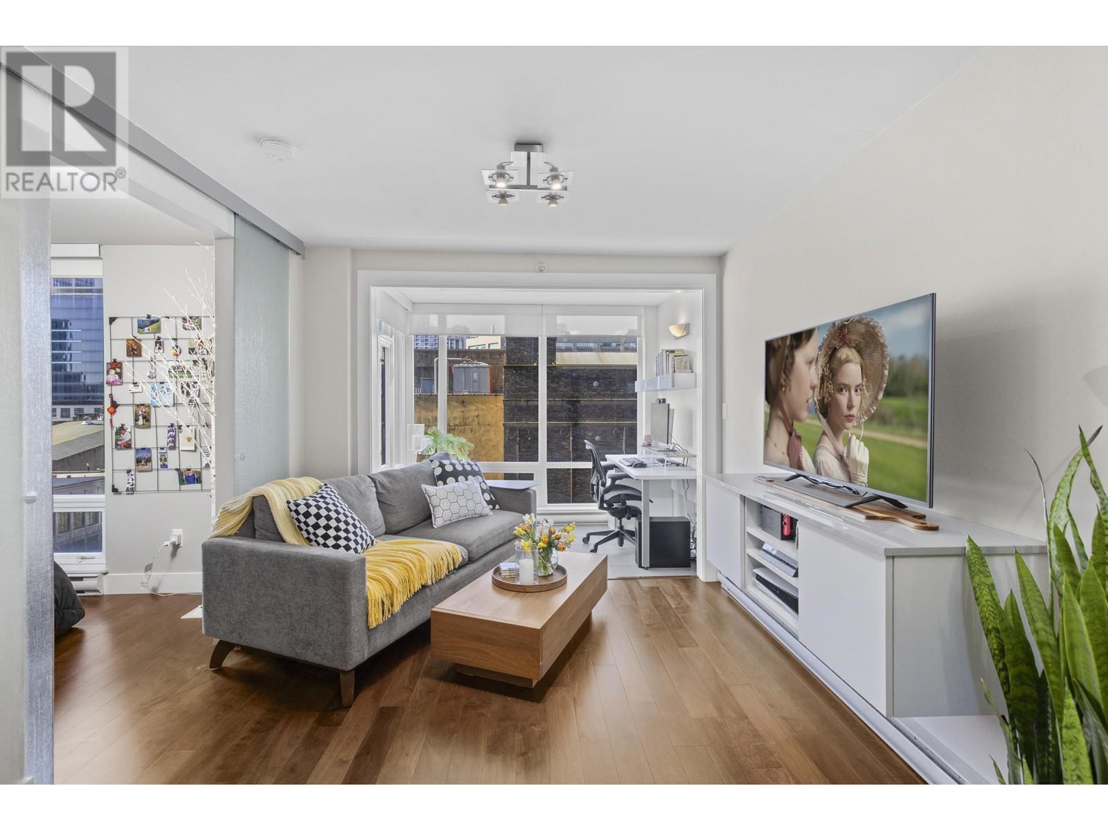 705 565 Smithe Street, Vancouver, British Columbia  V6B 0E4 - Photo 3 - R2858978