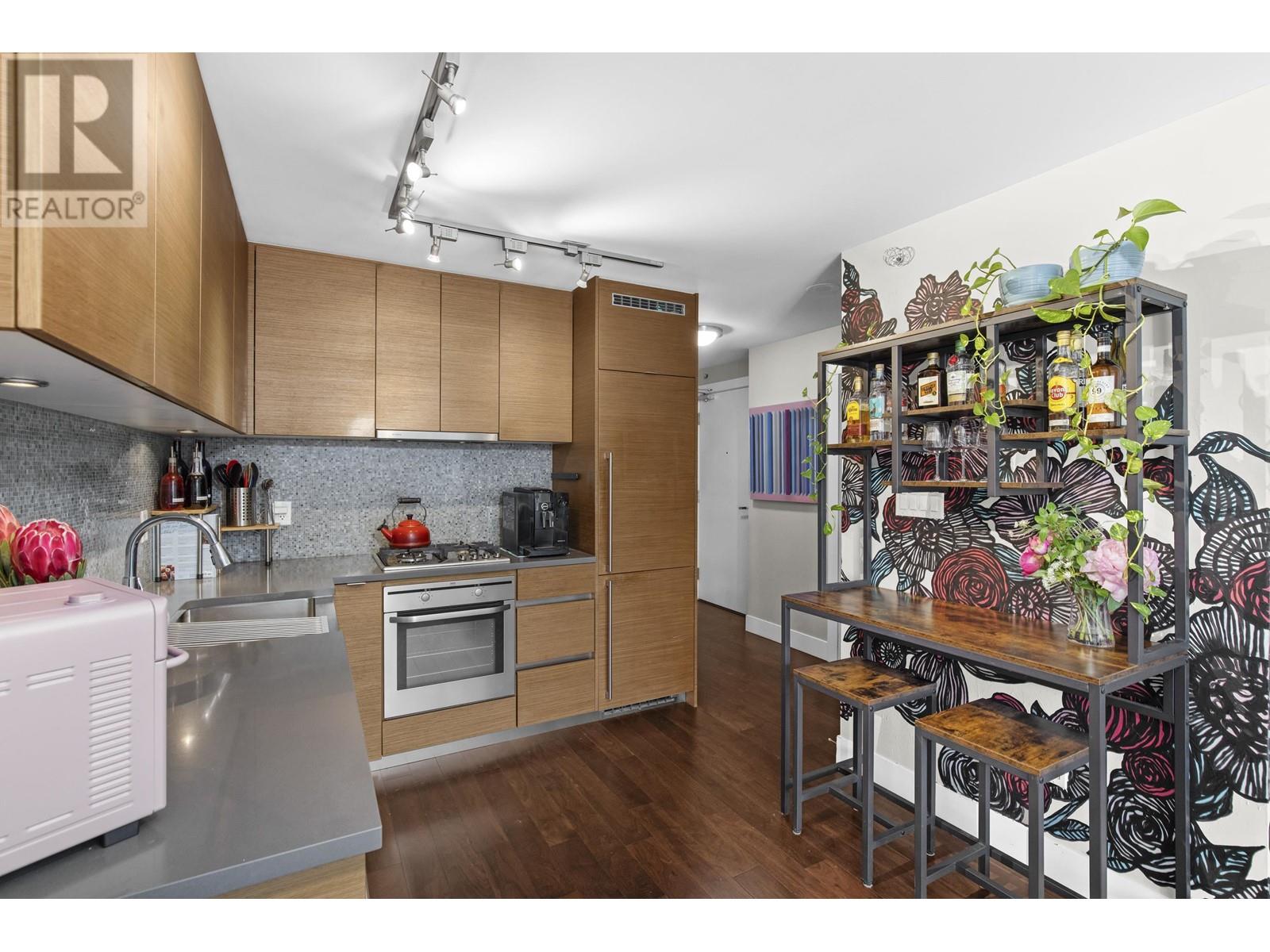 705 565 Smithe Street, Vancouver, British Columbia  V6B 0E4 - Photo 8 - R2858978