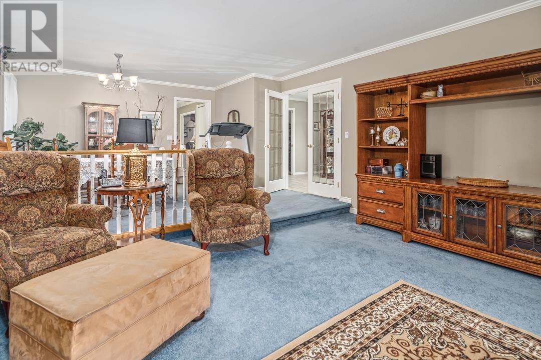 25345 Hilland Avenue, Maple Ridge, British Columbia  V4R 1G3 - Photo 8 - R2859001