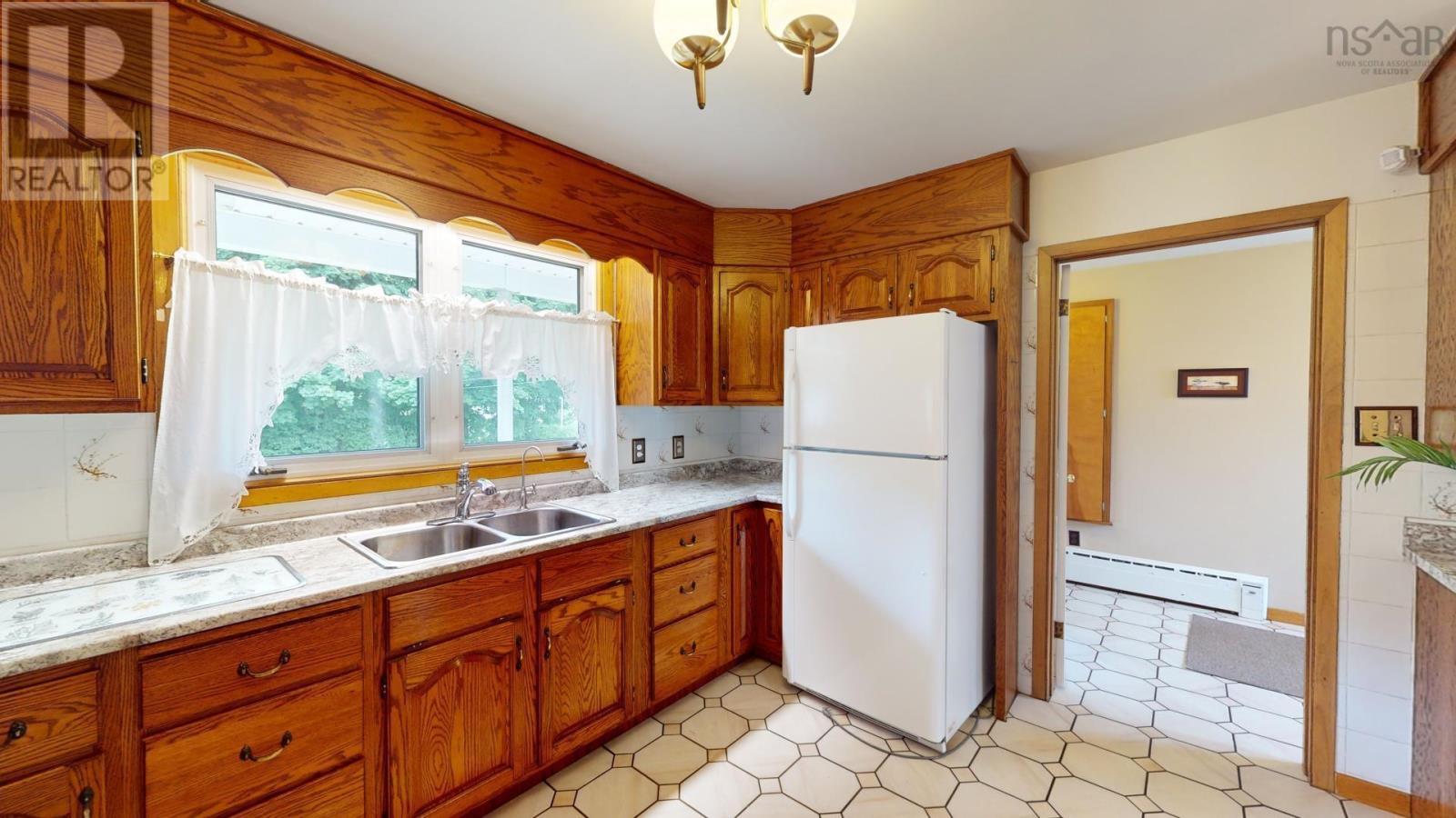 61 Patterson Street, Pictou, Nova Scotia  B0K 1H0 - Photo 8 - 202404516