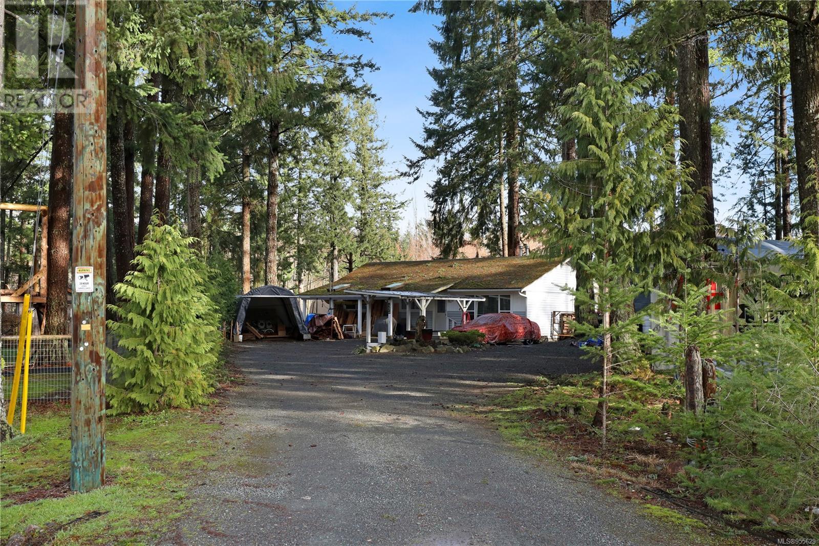 2276 Salmon Point Rd, campbell river, British Columbia