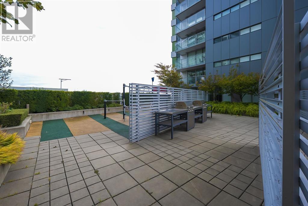 Listing Picture 26 of 28 : 3207 488 SW MARINE DRIVE, Vancouver / 溫哥華 - 魯藝地產 Yvonne Lu Group - MLS Medallion Club Member