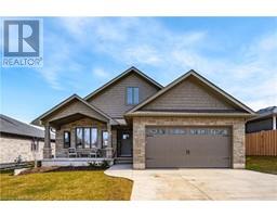 100 RONNIES WAY 72 - Mount Forest