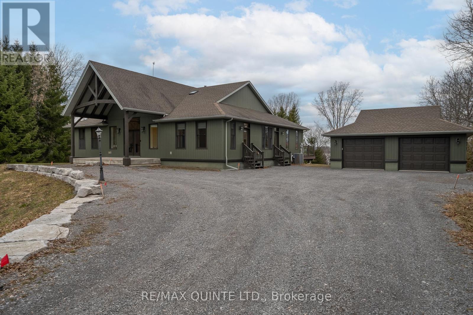 1460 COUNTY ROAD 3 Prince Edward County