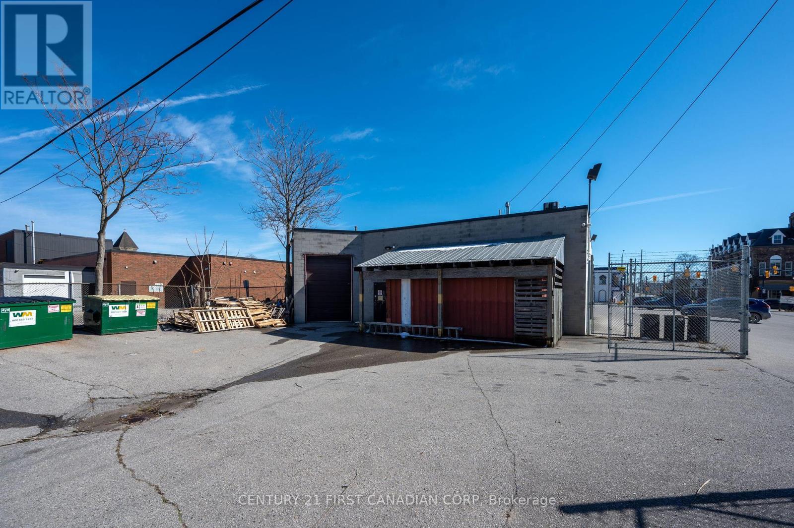 798-812 Dundas St, London, Ontario  N5W 2Z7 - Photo 4 - X8139764