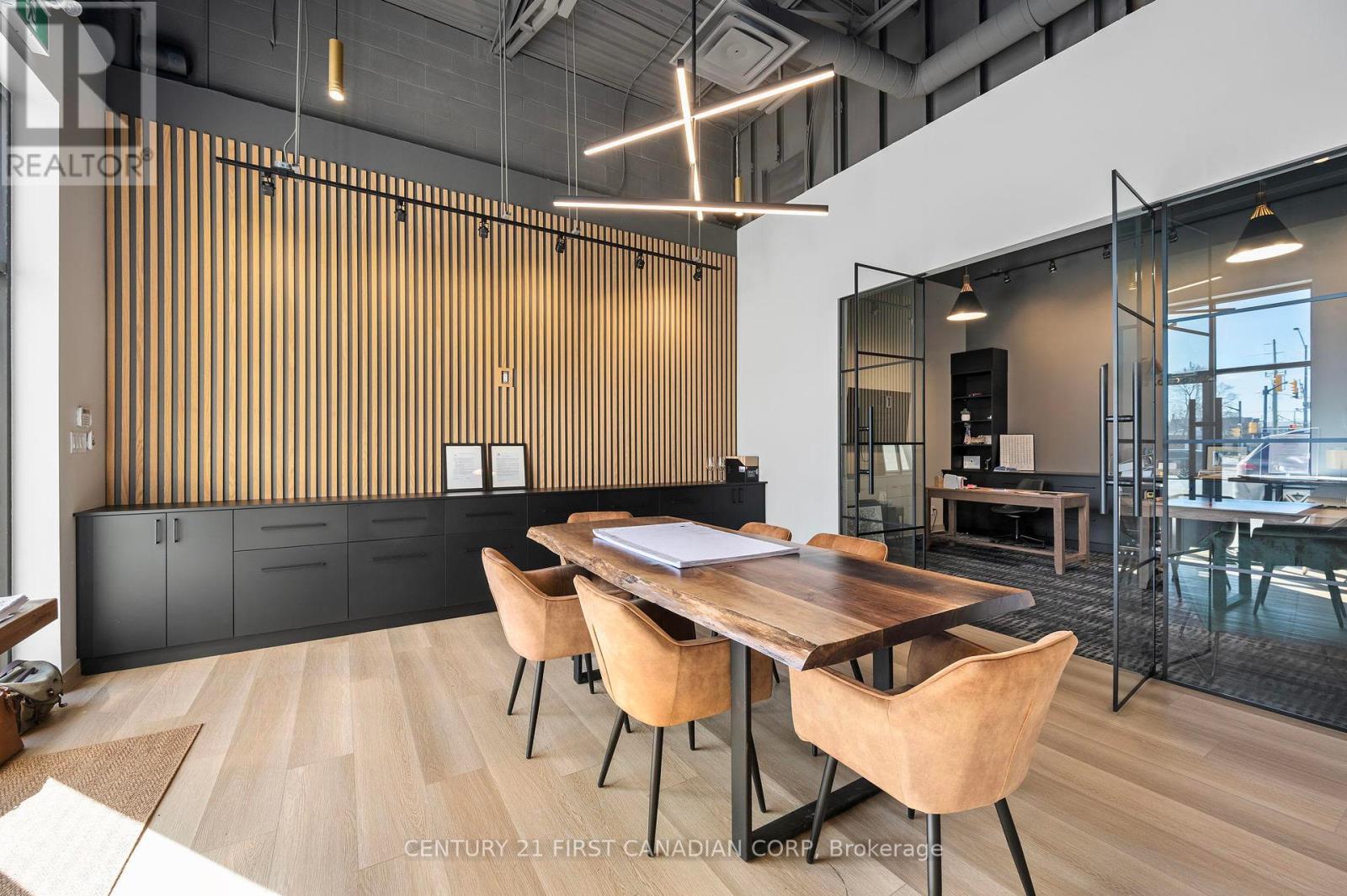 798-812 Dundas St, London, Ontario  N5W 2Z7 - Photo 5 - X8139764