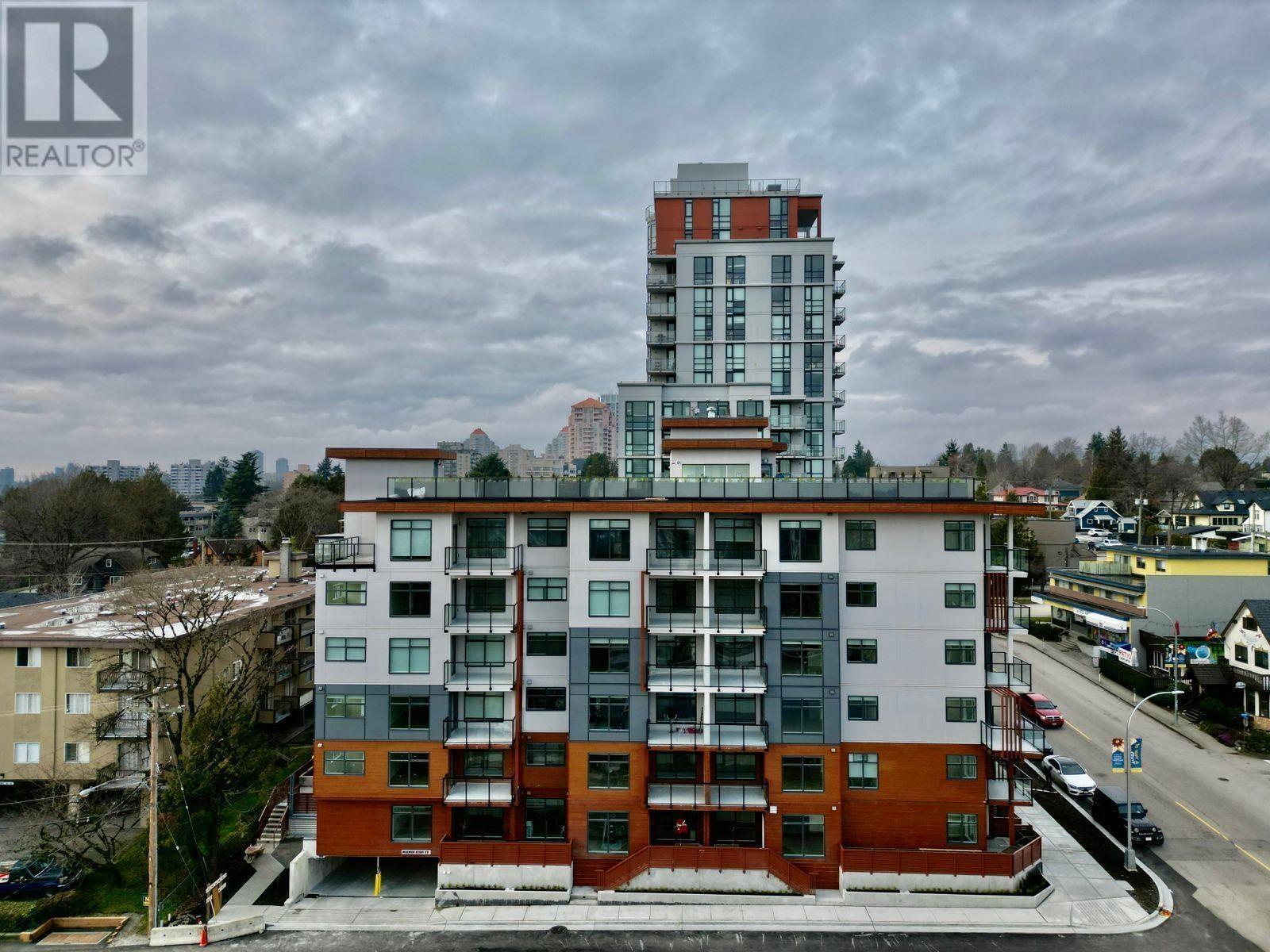 203 232 Sixth Street, New Westminster, British Columbia  V3L 3A4 - Photo 3 - R2858728