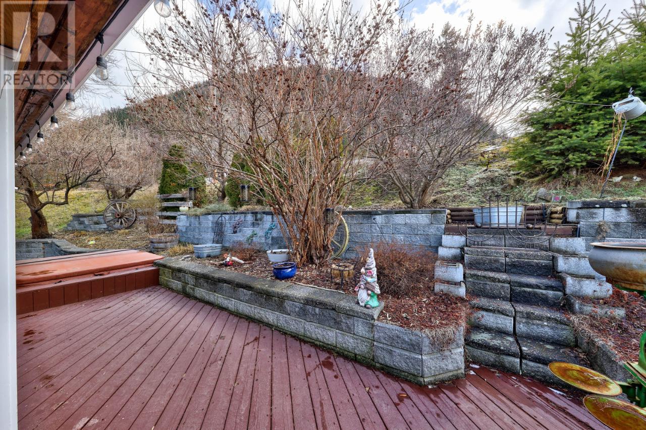 1143 Thompson Ave, Chase, British Columbia  V0E 1M0 - Photo 16 - 177186