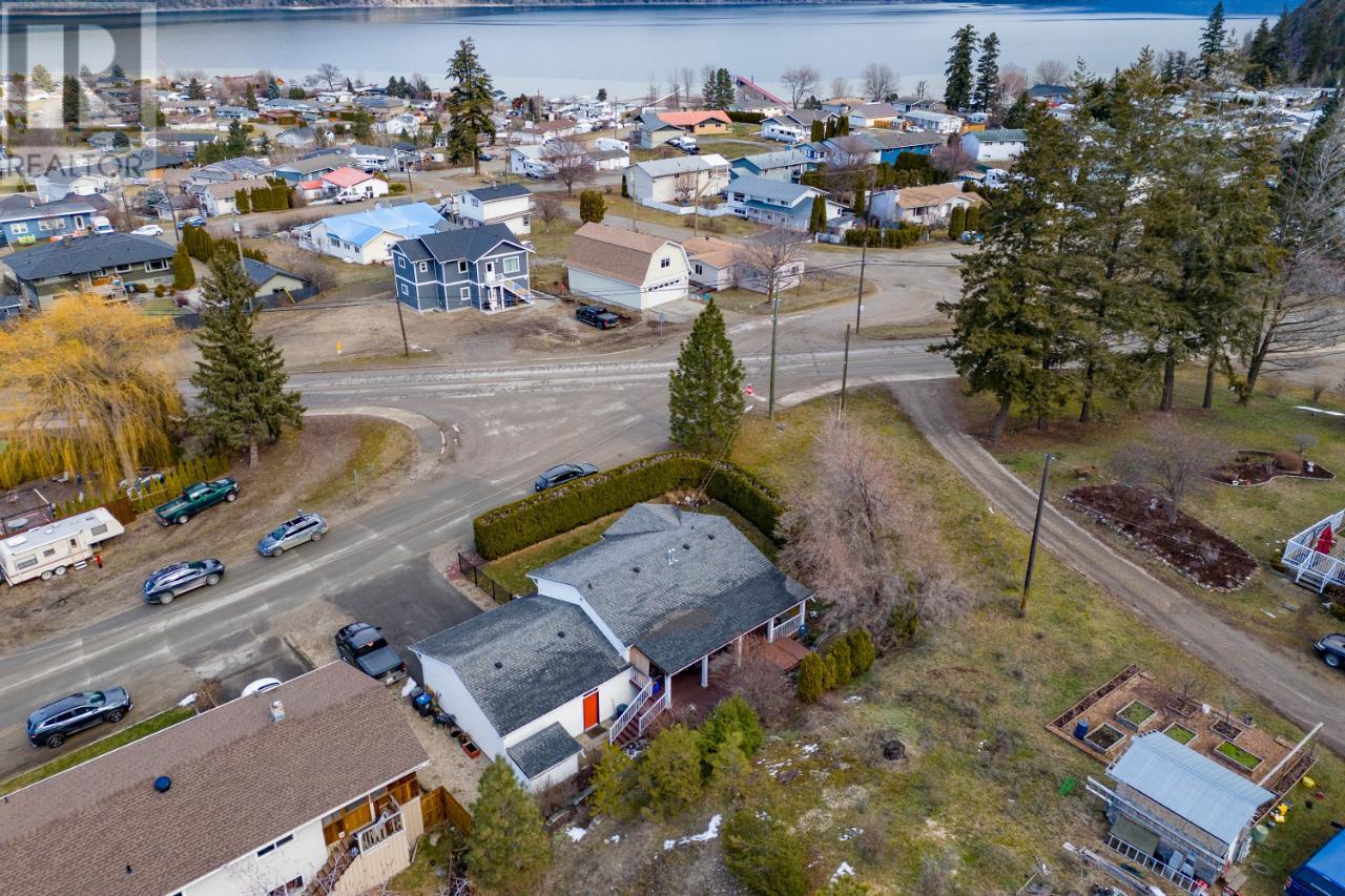 1143 Thompson Ave, Chase, British Columbia  V0E 1M0 - Photo 34 - 177186