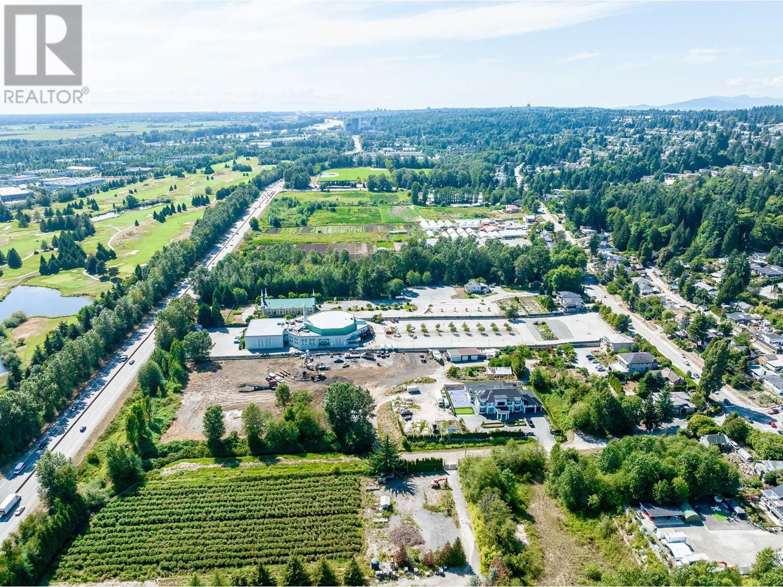 Listing Picture 17 of 23 : 8755 ROYAL OAK AVENUE, Burnaby / 本拿比 - 魯藝地產 Yvonne Lu Group - MLS Medallion Club Member