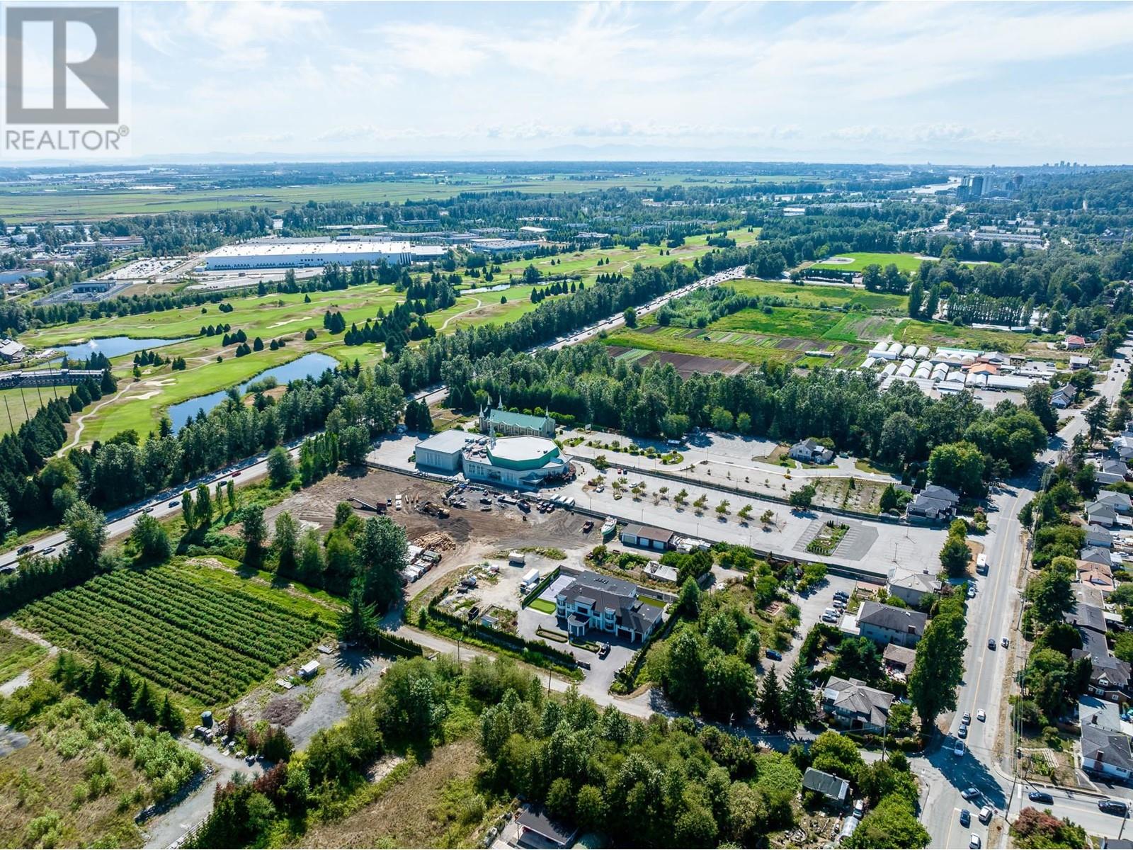 Listing Picture 18 of 23 : 8755 ROYAL OAK AVENUE, Burnaby / 本拿比 - 魯藝地產 Yvonne Lu Group - MLS Medallion Club Member