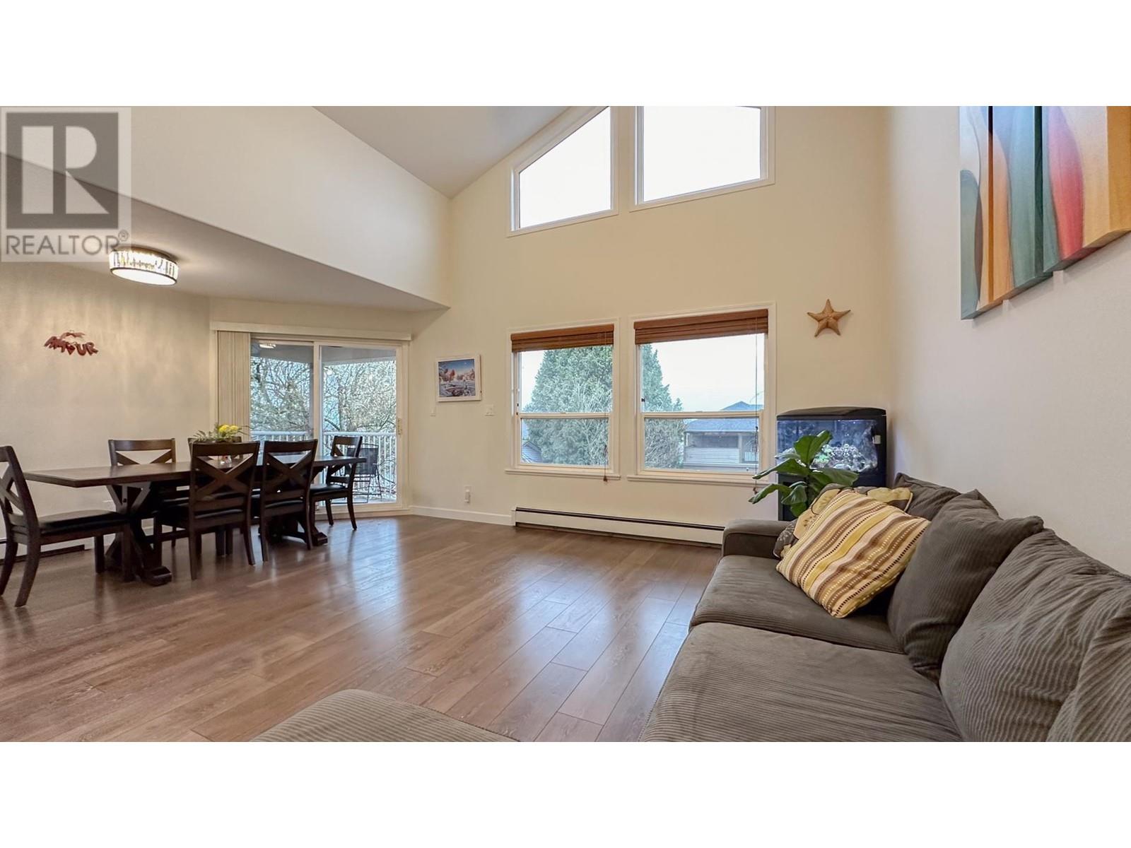 1012 Rochester Avenue, Coquitlam, British Columbia  V3K 2W7 - Photo 6 - R2858861