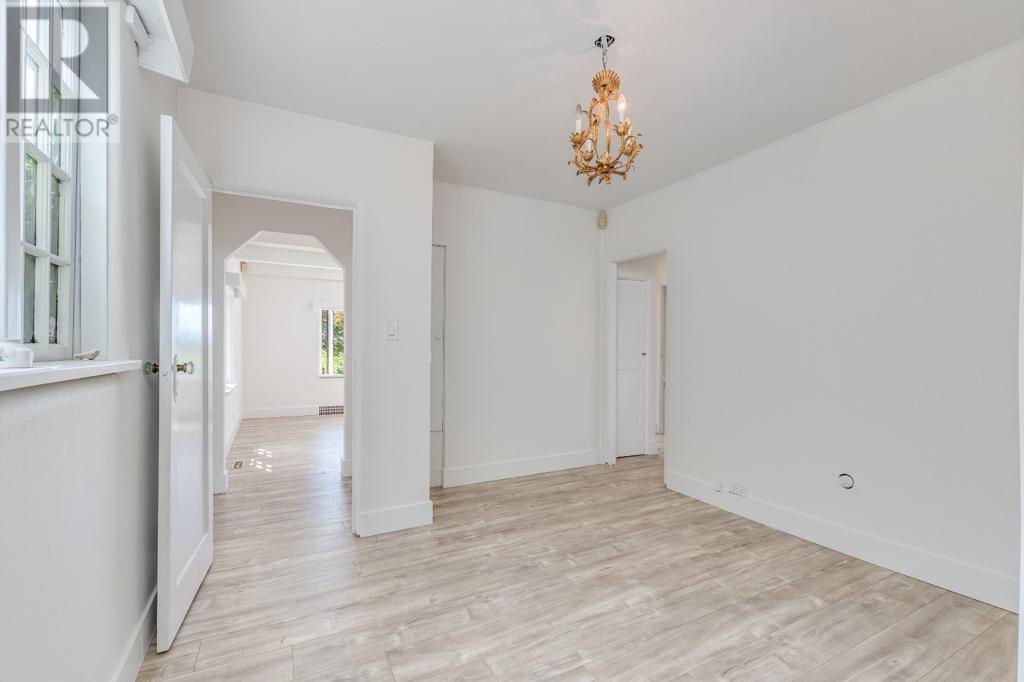 2671 Ottawa Avenue, West Vancouver, British Columbia  V7V 2T6 - Photo 9 - R2858171
