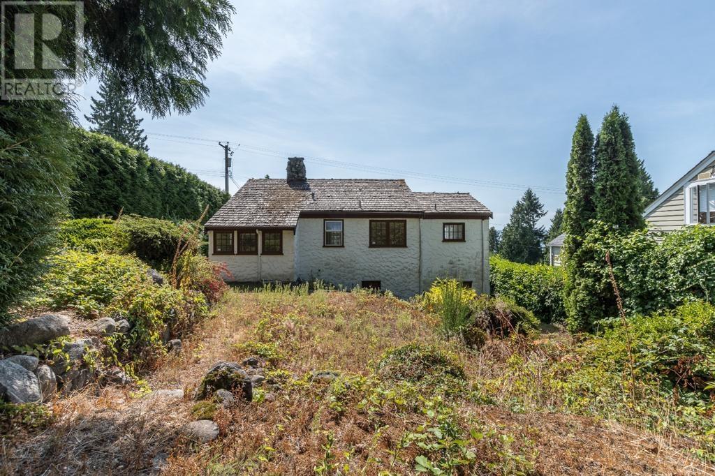 2671 Ottawa Avenue, West Vancouver, British Columbia  V7V 2T6 - Photo 11 - R2858171