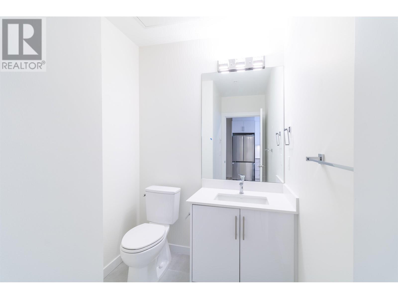 104 232 Sixth Street Street, New Westminster, British Columbia  V3L 3A4 - Photo 12 - R2858852