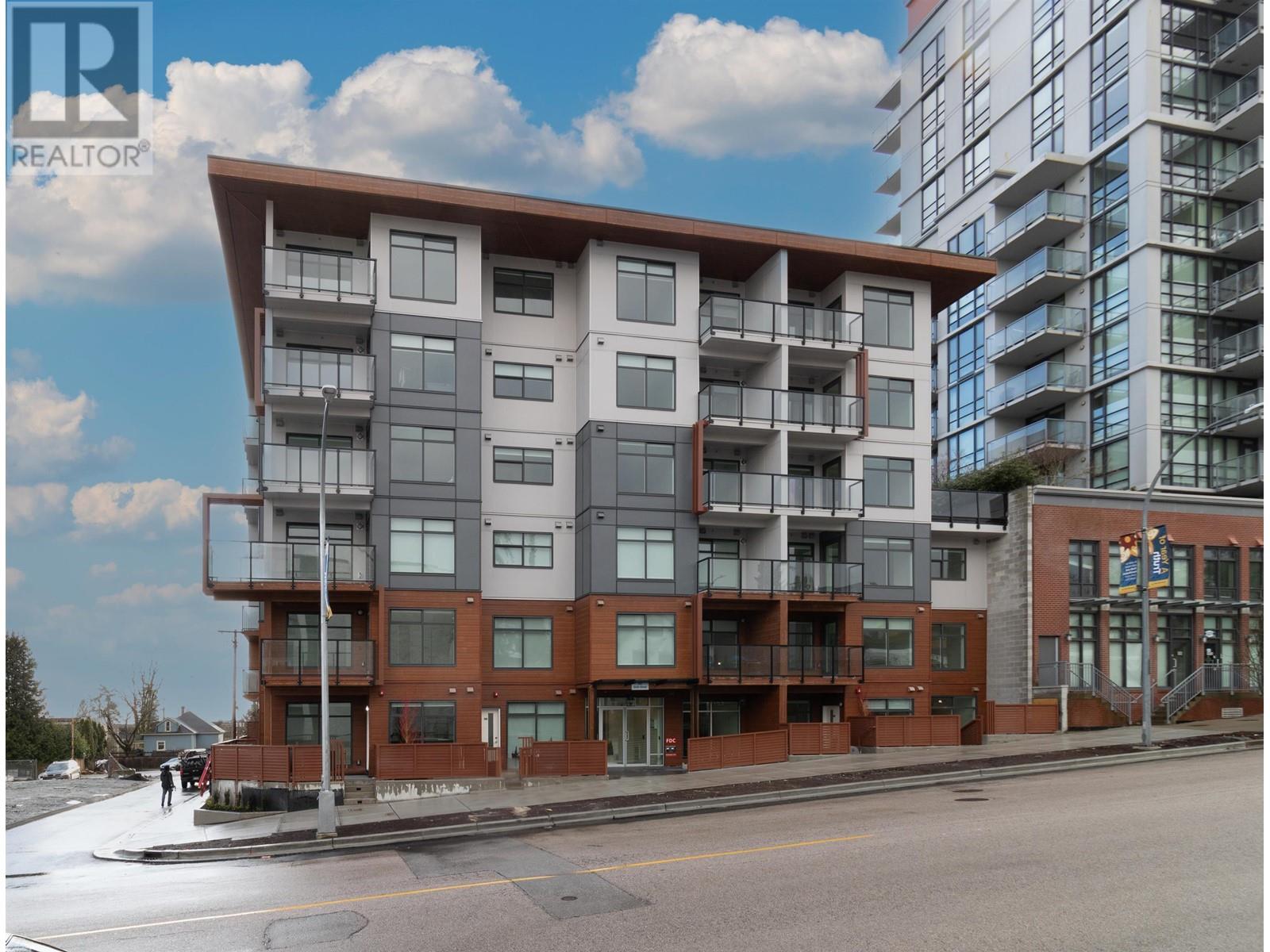 104 232 Sixth Street Street, New Westminster, British Columbia  V3L 3A4 - Photo 1 - R2858852