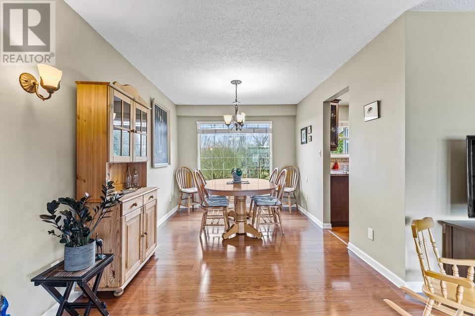 19780 S Wildwood Crescent, Pitt Meadows, British Columbia  V3Y 1N1 - Photo 9 - R2858995