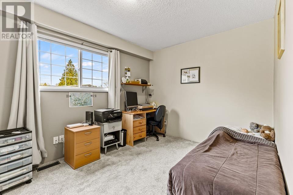 19780 S Wildwood Crescent, Pitt Meadows, British Columbia  V3Y 1N1 - Photo 25 - R2858995