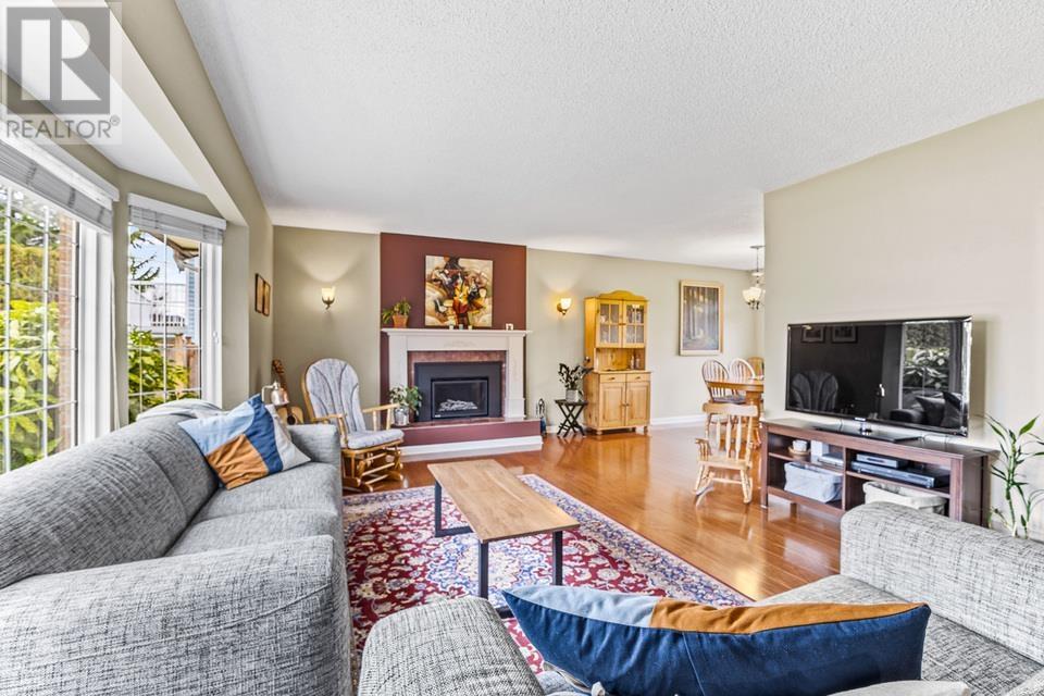 19780 S Wildwood Crescent, Pitt Meadows, British Columbia  V3Y 1N1 - Photo 6 - R2858995