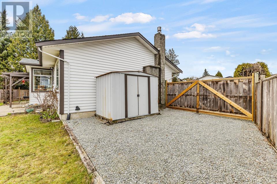 19780 S Wildwood Crescent, Pitt Meadows, British Columbia  V3Y 1N1 - Photo 31 - R2858995