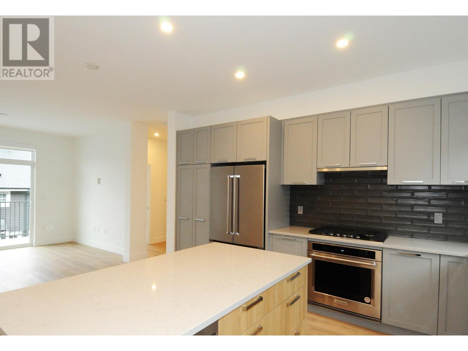 117 1310 Mitchell Street, Coquitlam, British Columbia  V3E 0T9 - Photo 3 - R2858466