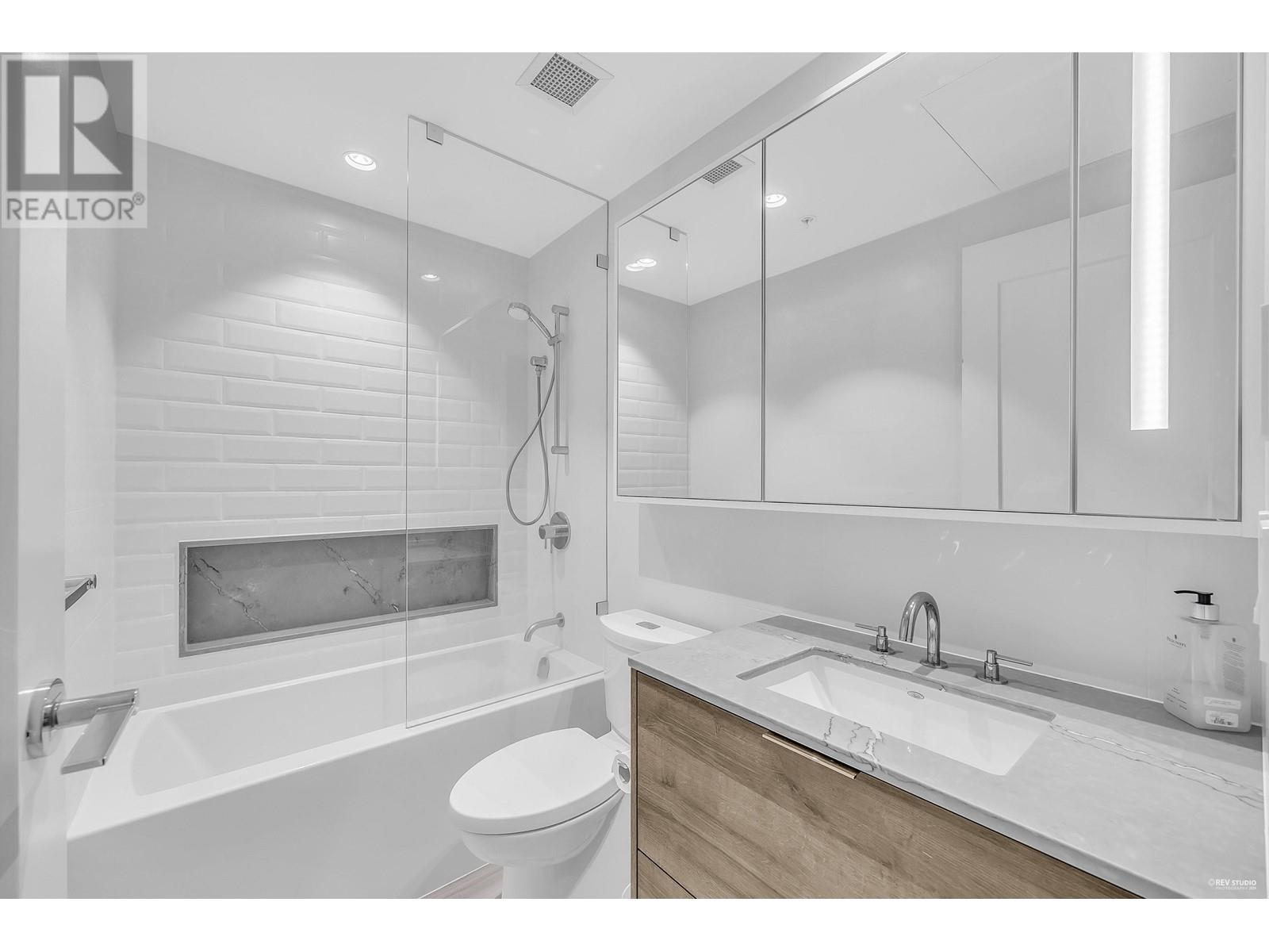 1403 1045 Austin Avenue, Coquitlam, British Columbia  V3K 0G9 - Photo 11 - R2858951