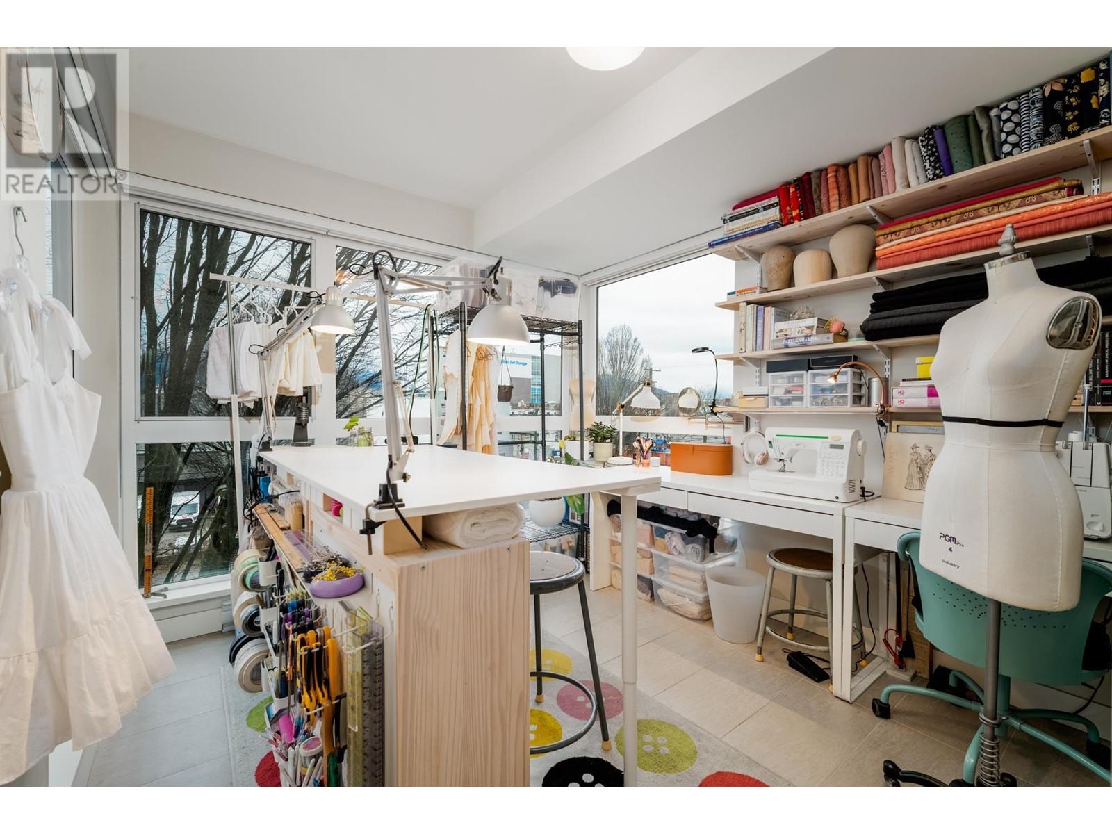 320 1588 E Hastings Street, Vancouver, British Columbia  V5L 0B8 - Photo 12 - R2859272
