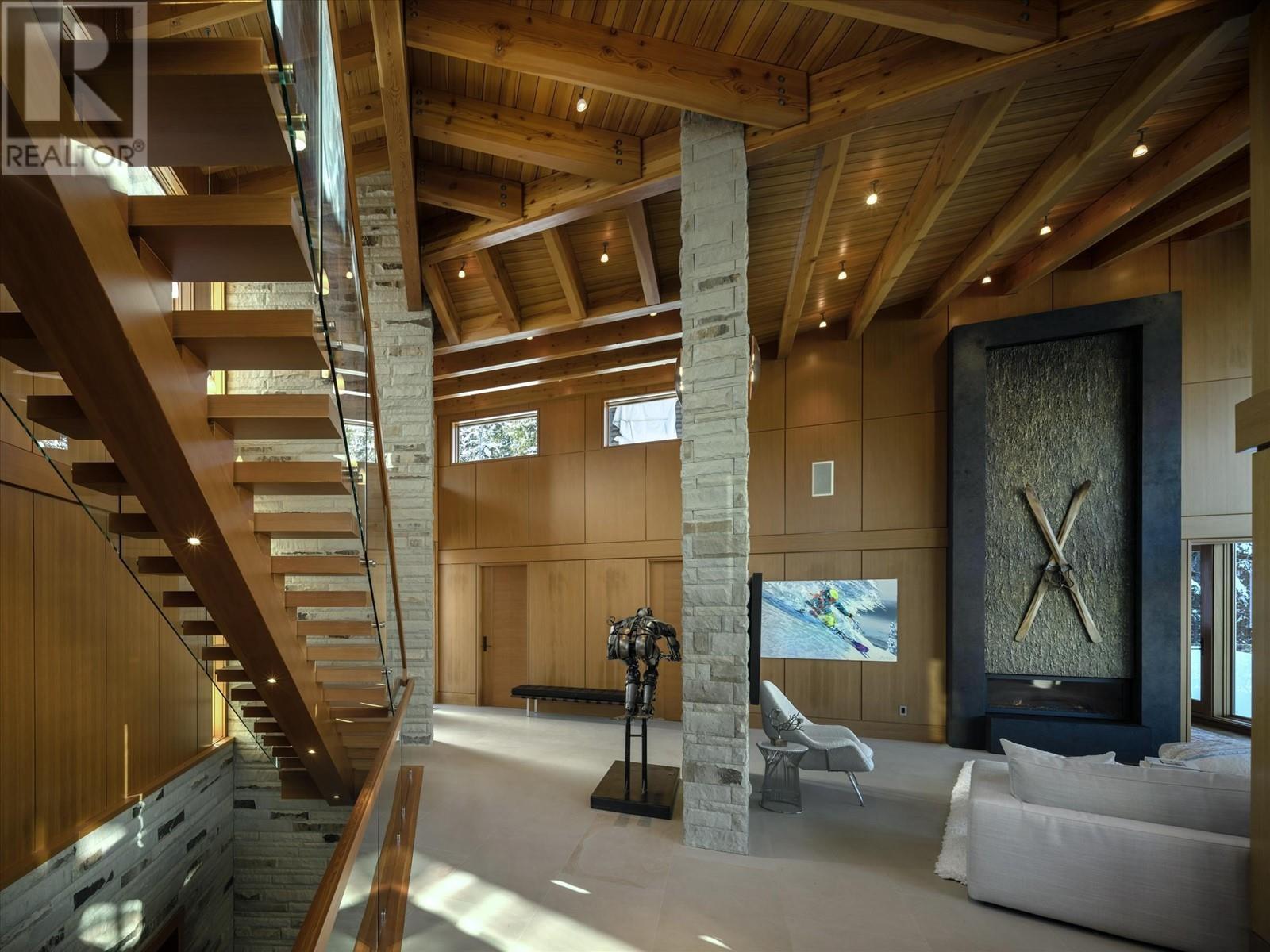 3855 Sunridge Court, Whistler, British Columbia  V8E 0W1 - Photo 32 - R2859260