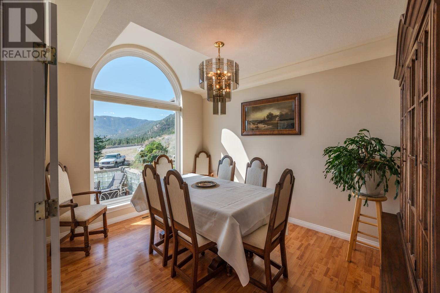 2631 FORSYTH Drive Penticton