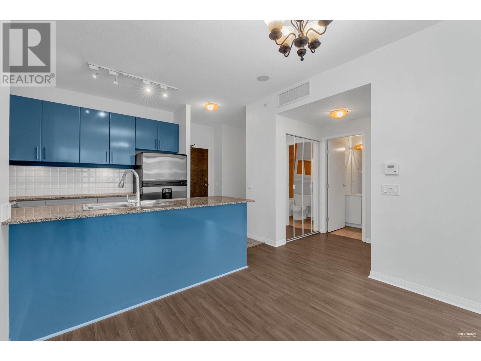 503 138 E Esplanade, North Vancouver, British Columbia  V7L 4X9 - Photo 13 - R2858331