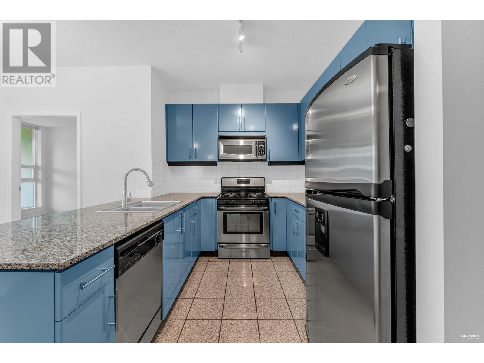 503 138 E Esplanade, North Vancouver, British Columbia  V7L 4X9 - Photo 11 - R2858331