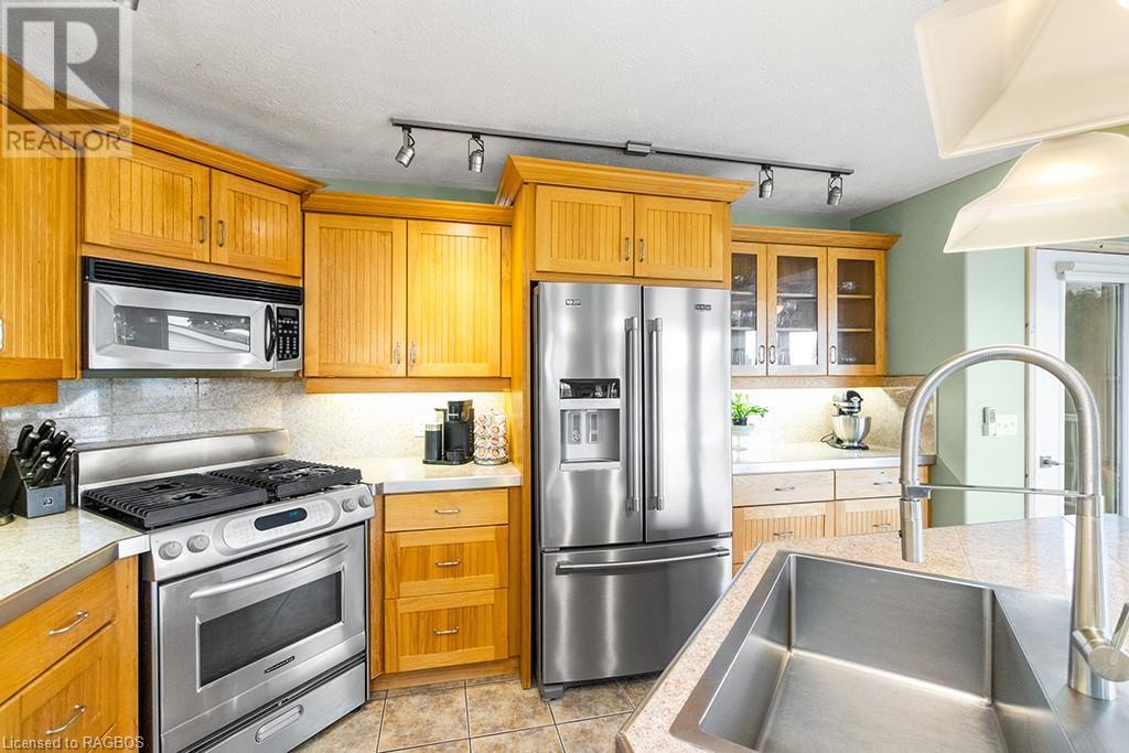 20 Moore St Street, Lions Head, Ontario  N0H 1W0 - Photo 20 - 40553105