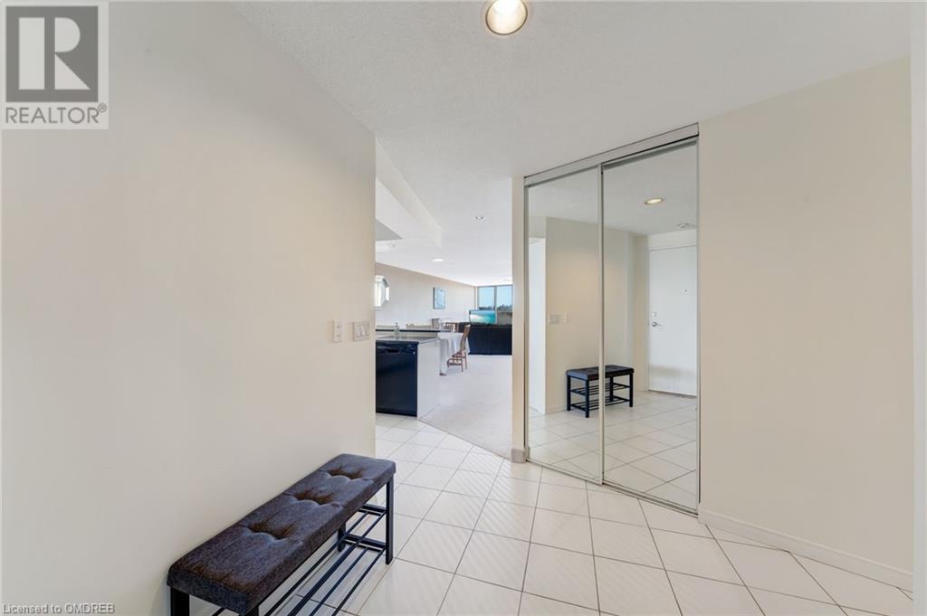 24 Marilyn Drive Unit# 904, Guelph, Ontario  N1H 8E9 - Photo 3 - 40553648
