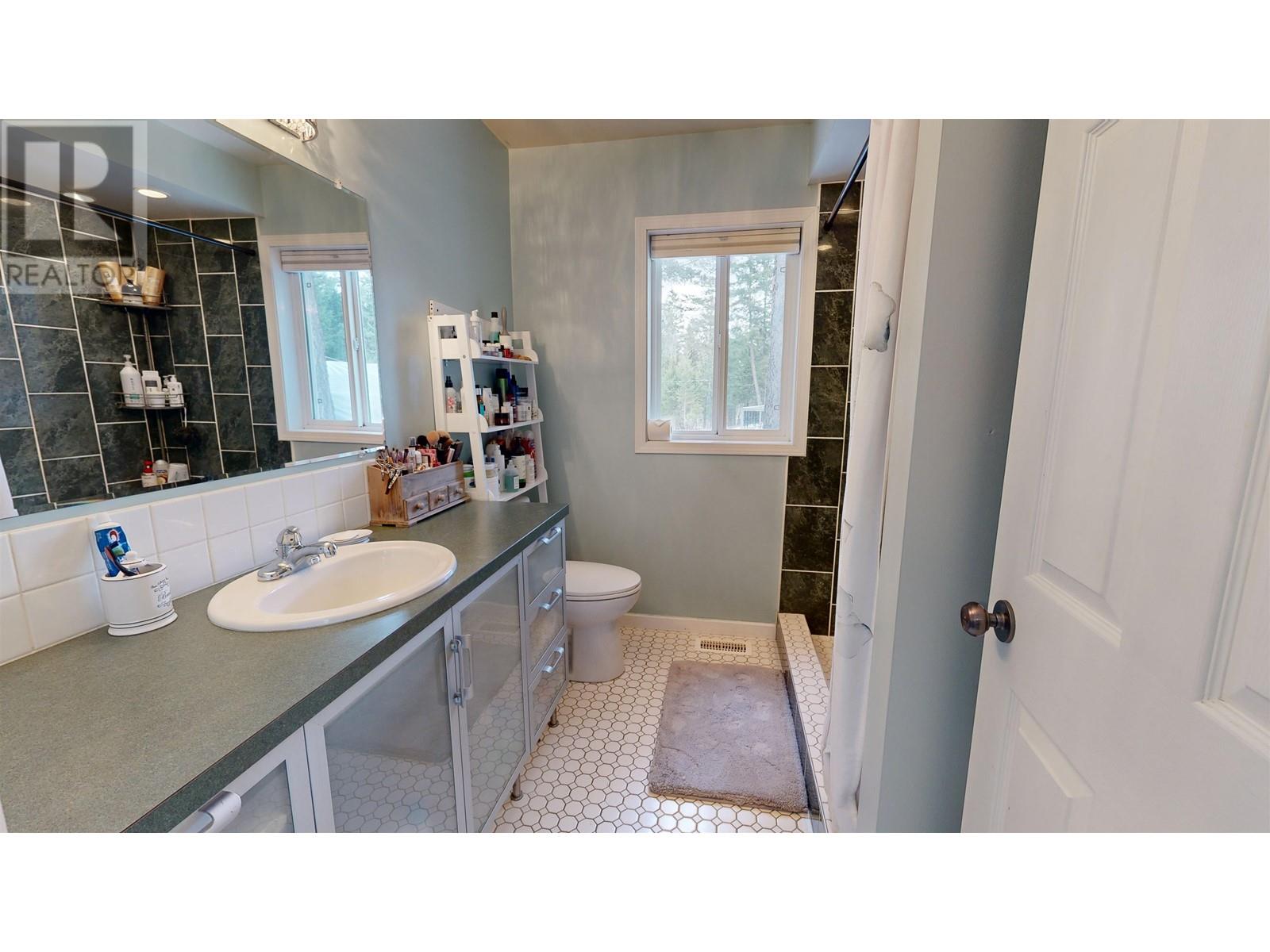 4838 Kitwanga Drive, 108 Mile Ranch, British Columbia  V0K 2Z0 - Photo 17 - R2859312
