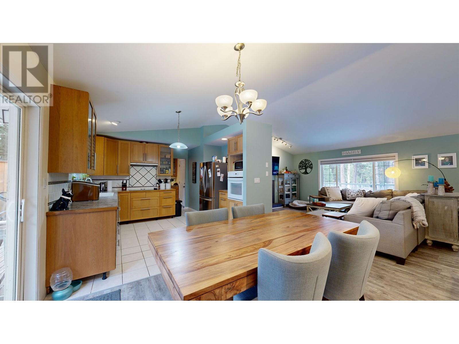 4838 Kitwanga Drive, 108 Mile Ranch, British Columbia  V0K 2Z0 - Photo 10 - R2859312