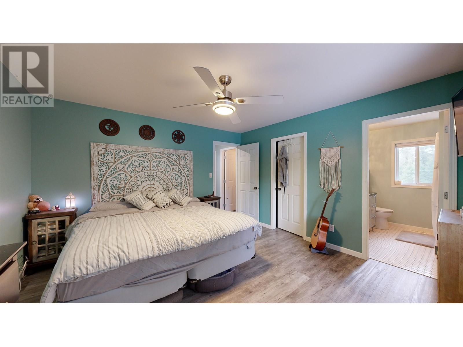 4838 Kitwanga Drive, 108 Mile Ranch, British Columbia  V0K 2Z0 - Photo 13 - R2859312