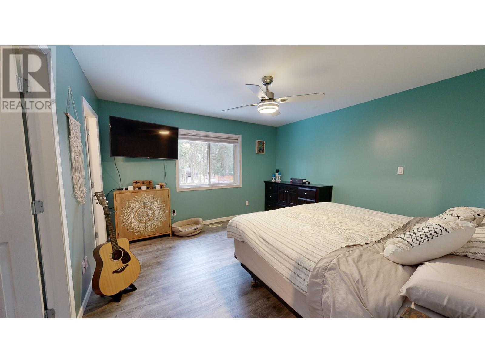 4838 Kitwanga Drive, 108 Mile Ranch, British Columbia  V0K 2Z0 - Photo 15 - R2859312