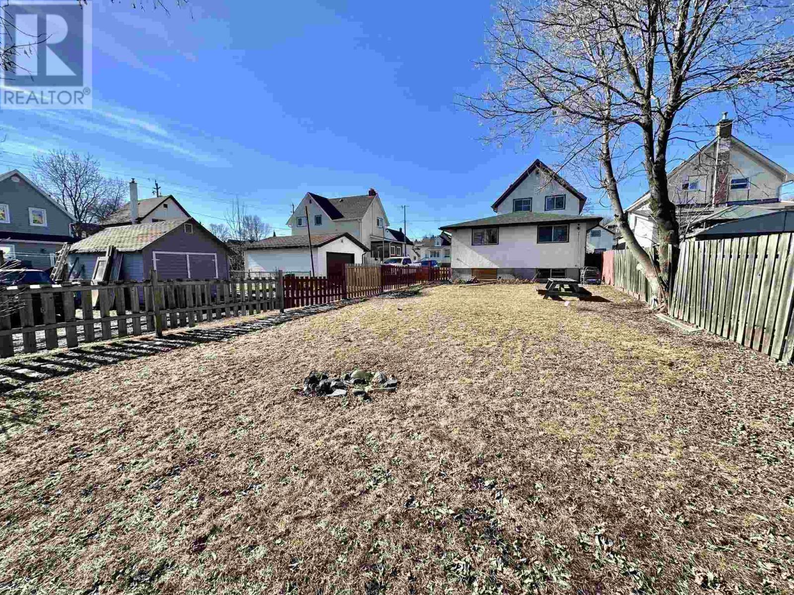 37 Ontario St N, Thunder Bay, Ontario  P7B 3E8 - Photo 27 - TB240531