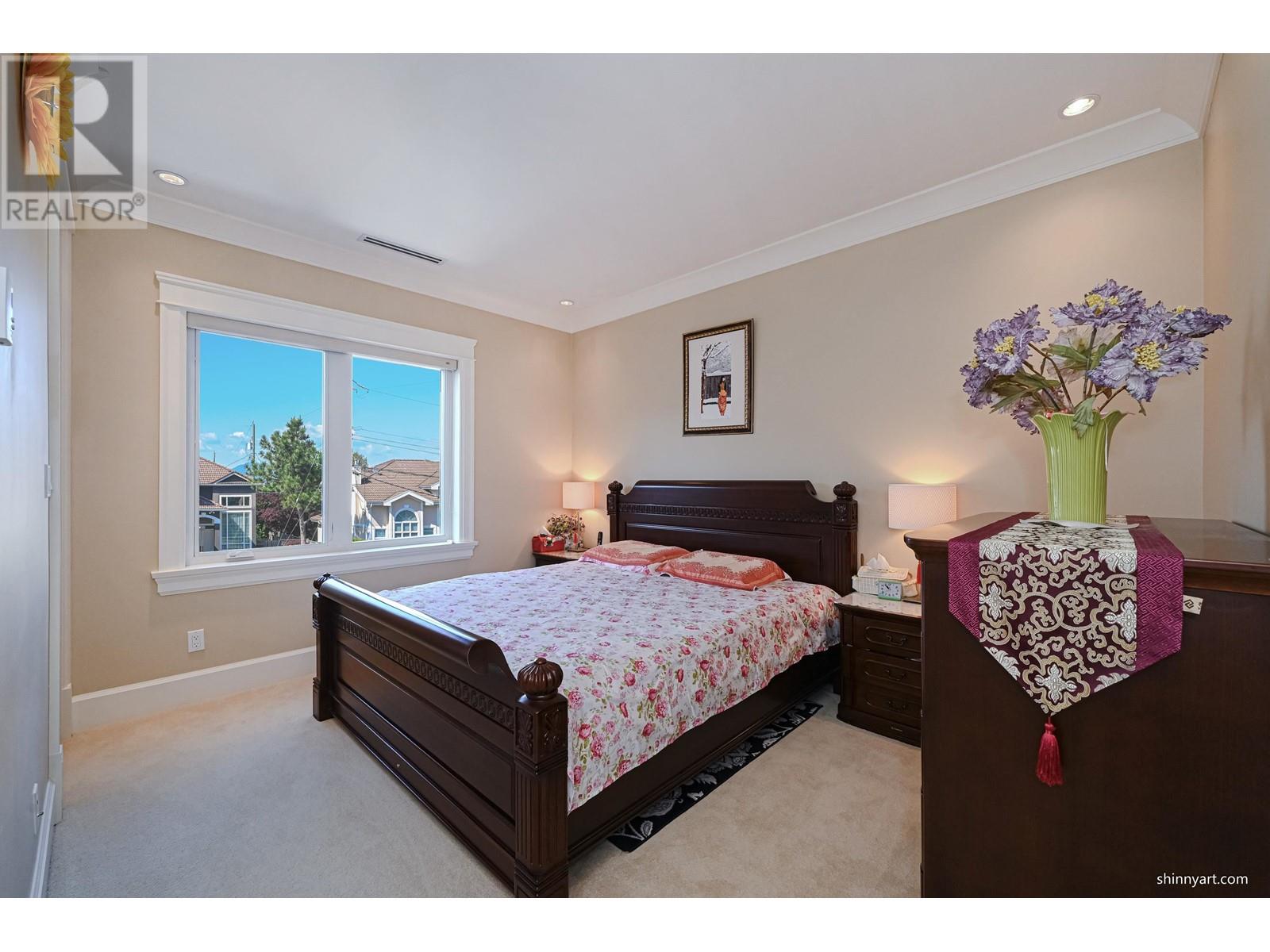 Listing Picture 15 of 26 : 5460 CANTRELL ROAD, Richmond / 烈治文 - 魯藝地產 Yvonne Lu Group - MLS Medallion Club Member