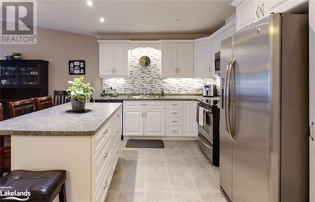 163 Greenway Drive, Wasaga Beach, Ontario  L9Z 0E6 - Photo 14 - 40550138