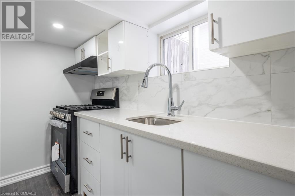 844 Upper Ottawa Street Unit# Lower, Hamilton, Ontario  L8T 3V5 - Photo 5 - 40553235