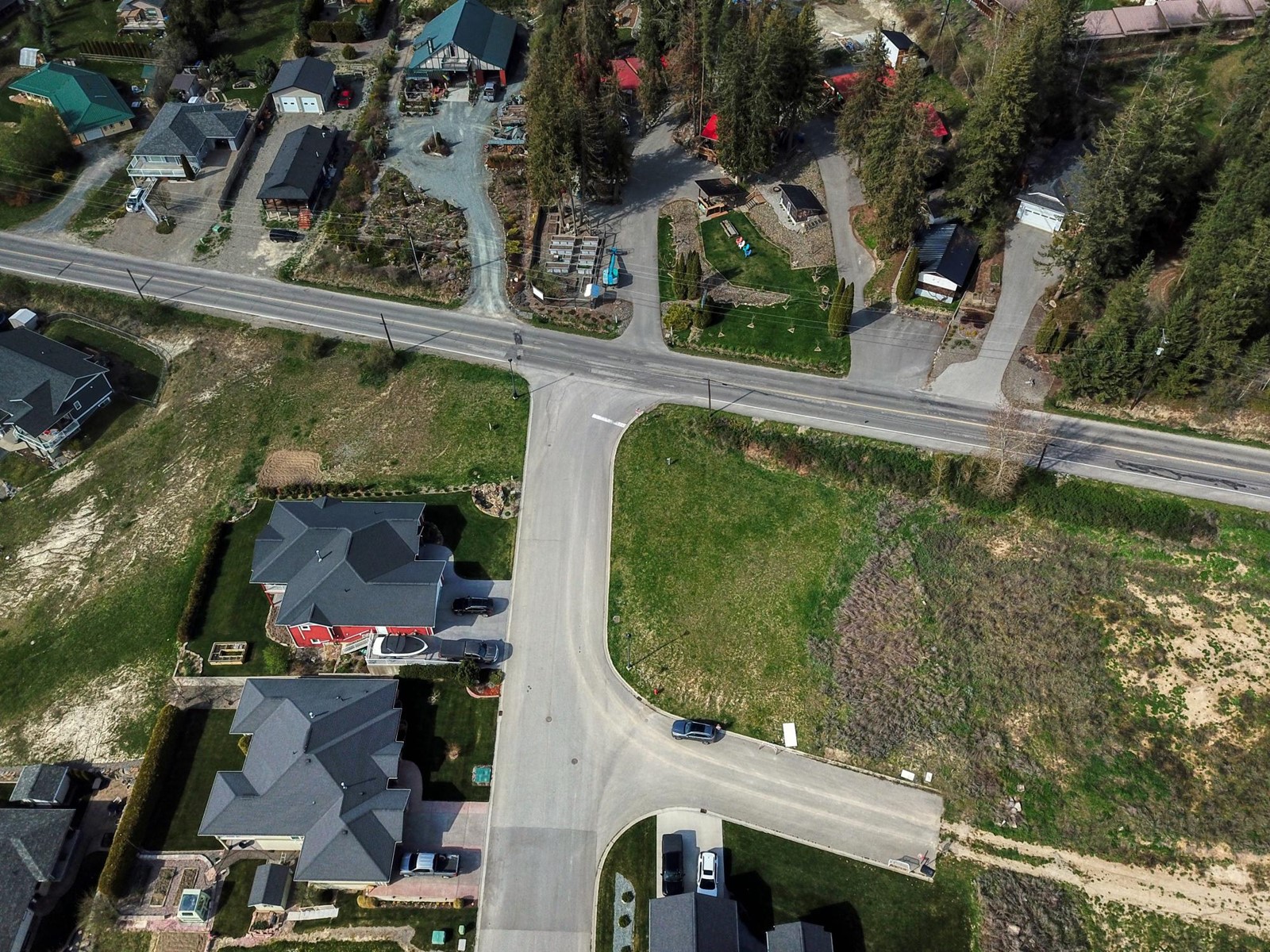 1014 Hawkview Drive, Creston, British Columbia  V0B 1G3 - Photo 4 - 2475374