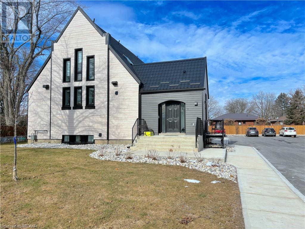 14 Glendale Drive Unit# 3, Tillsonburg, Ontario  N4G 1J2 - Photo 2 - 40543328