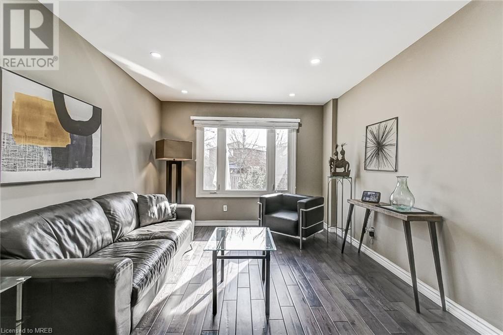 2878 Strata Court, Mississauga, Ontario  L5N 6K5 - Photo 11 - 40553889