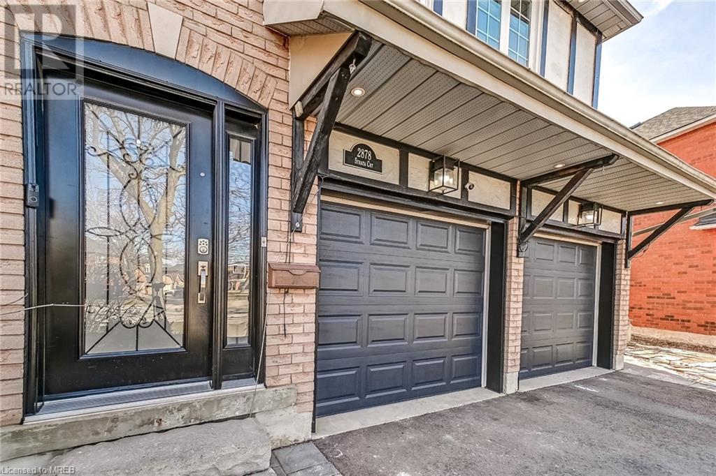 2878 Strata Court, Mississauga, Ontario  L5N 6K5 - Photo 2 - 40553889