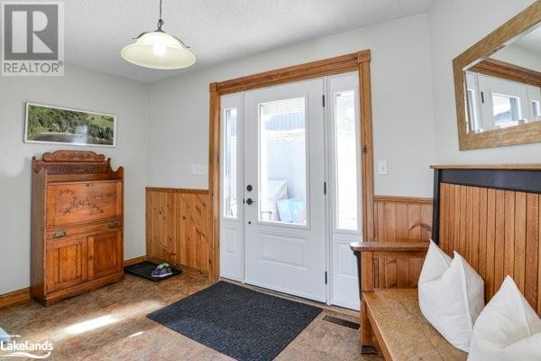 1378 Three Mile Lake Road Unit# 1, Muskoka Lakes, Ontario  P0B 1M0 - Photo 5 - 40552505