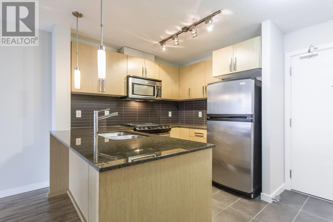 301 9868 Cameron Street, Burnaby, British Columbia  V3J 0A5 - Photo 8 - R2859349